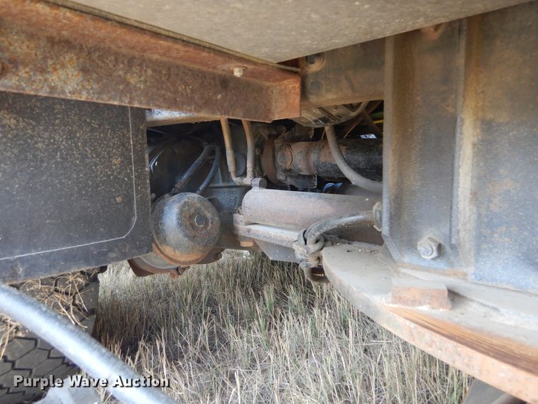 image for item DL6272 2005 Sterling LT9500  dump truck