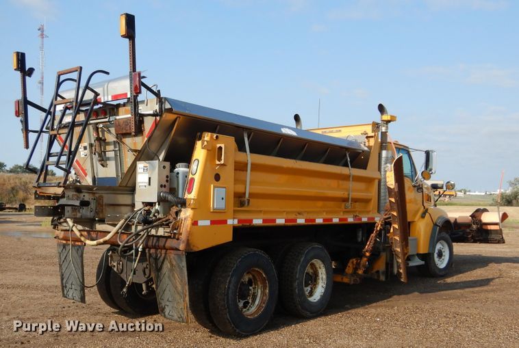 image for item DL6273 2005 Sterling LT9500  dump truck