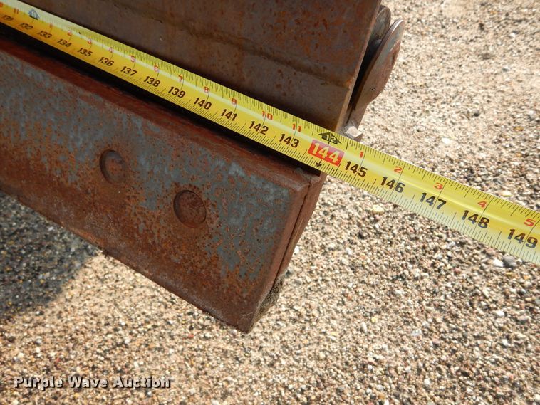 image for item DL6273 2005 Sterling LT9500  dump truck