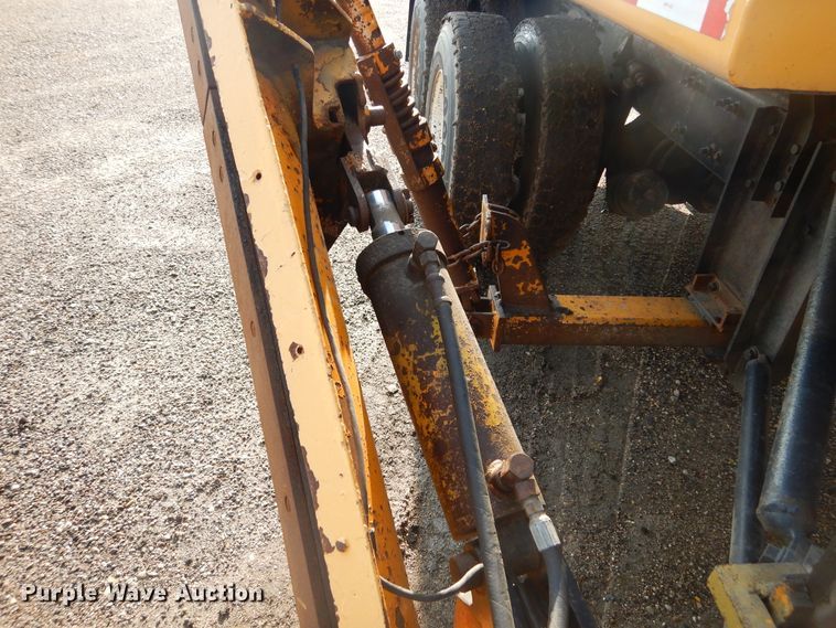 image for item DL6273 2005 Sterling LT9500  dump truck