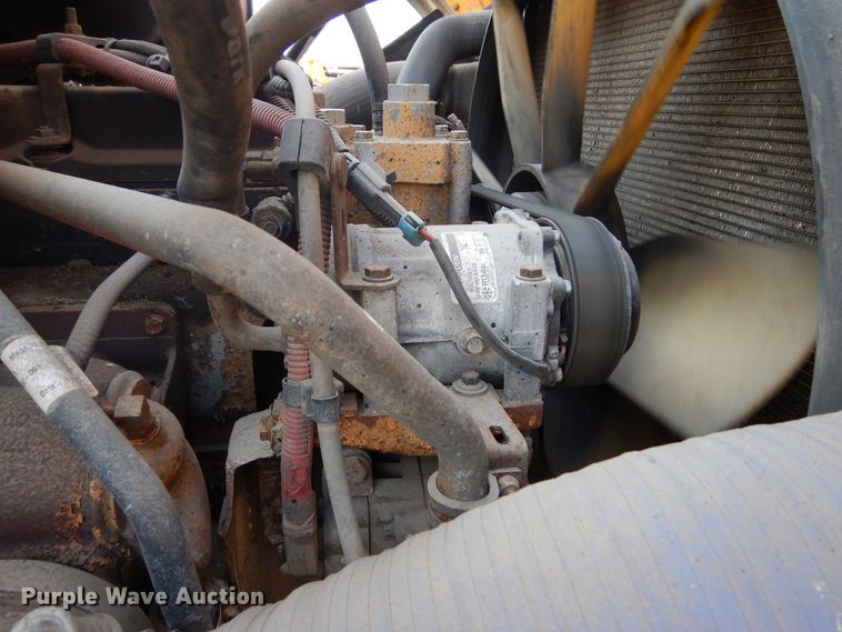 image for item DL6273 2005 Sterling LT9500  dump truck