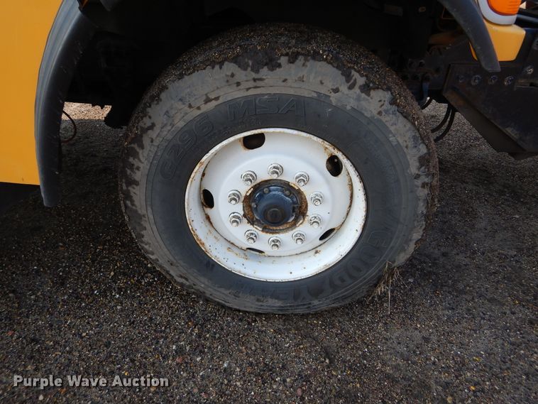 image for item DL6273 2005 Sterling LT9500  dump truck