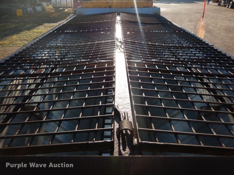 image for item DL6279 2003 Sterling LT9500  dump truck