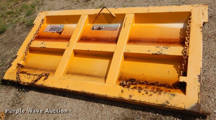 image for item DL6279 2003 Sterling LT9500  dump truck