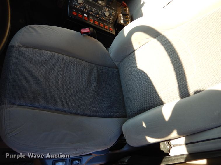 image for item DL6279 2003 Sterling LT9500  dump truck