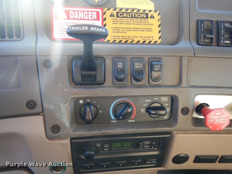 image for item DL6279 2003 Sterling LT9500  dump truck