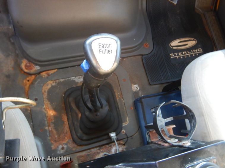 image for item DL6279 2003 Sterling LT9500  dump truck