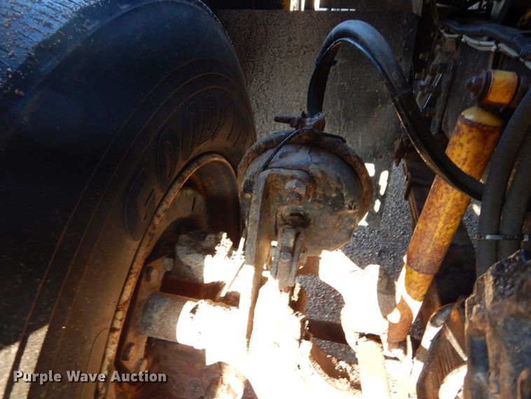 image for item DL6279 2003 Sterling LT9500  dump truck