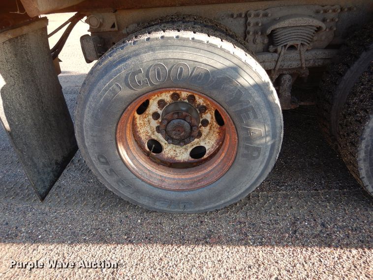 image for item DL6279 2003 Sterling LT9500  dump truck