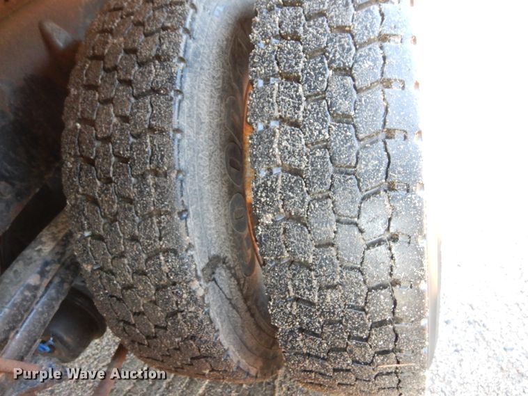 image for item DL6279 2003 Sterling LT9500  dump truck