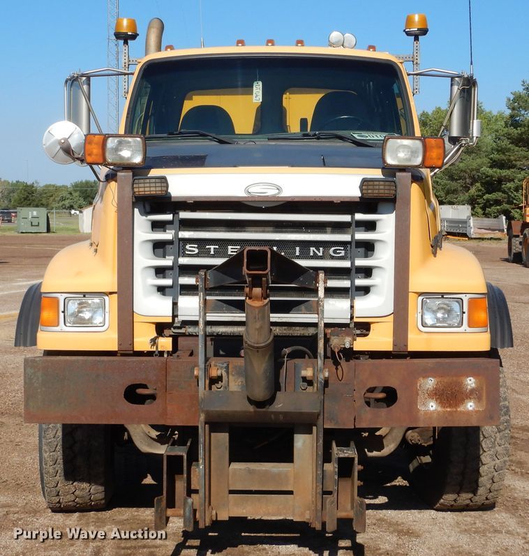 image for item DL6280 2003 Sterling LT9500  dump truck