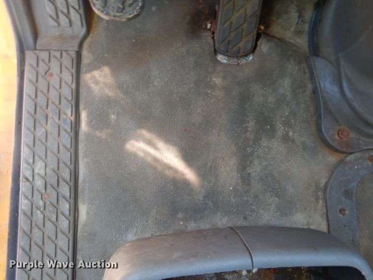 image for item DL6280 2003 Sterling LT9500  dump truck