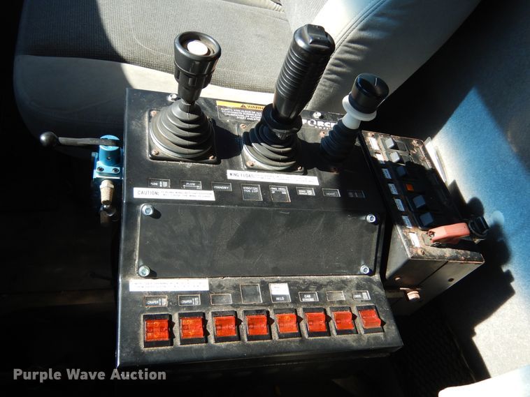 image for item DL6280 2003 Sterling LT9500  dump truck