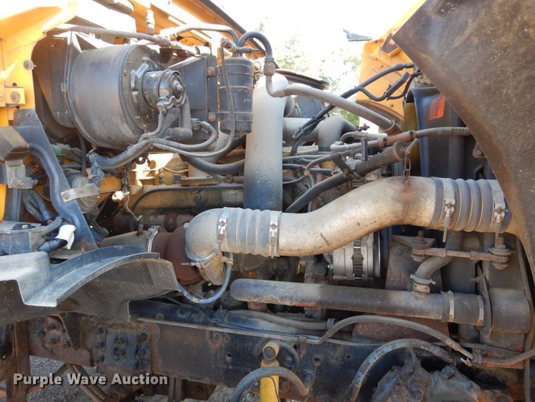 image for item DL6280 2003 Sterling LT9500  dump truck