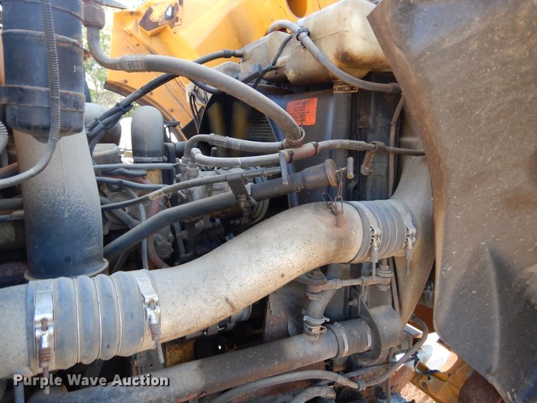 image for item DL6280 2003 Sterling LT9500  dump truck