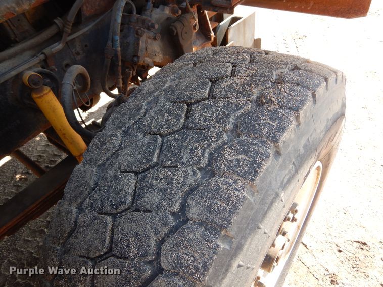 image for item DL6280 2003 Sterling LT9500  dump truck