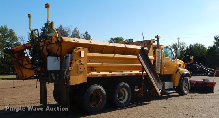 image for item DL6281 2004 Sterling LT9500  dump truck