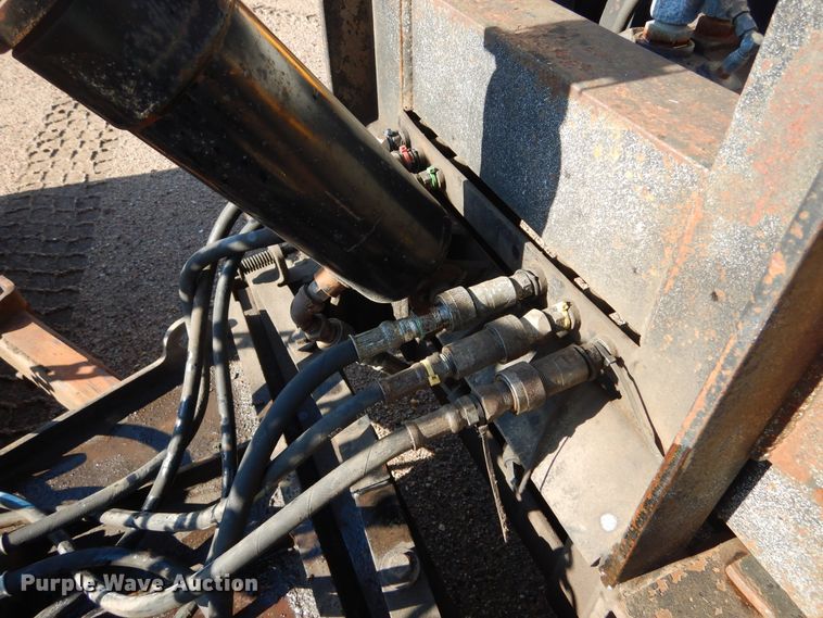 image for item DL6281 2004 Sterling LT9500  dump truck