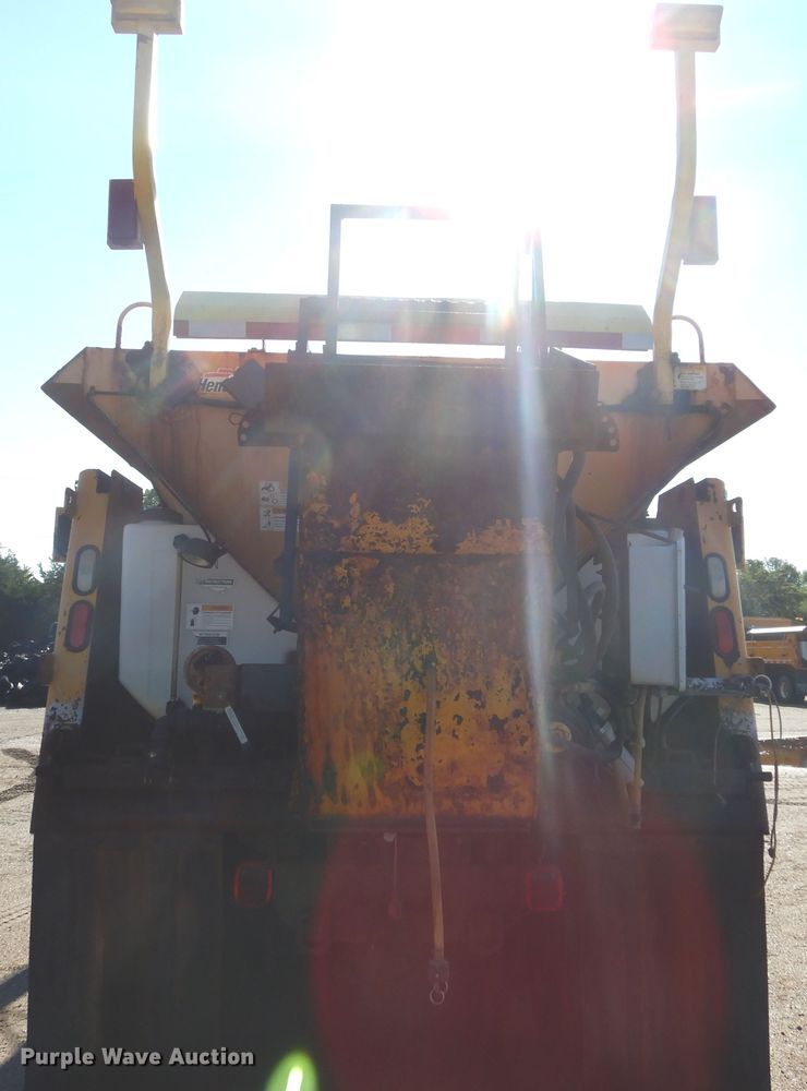 image for item DL6281 2004 Sterling LT9500  dump truck