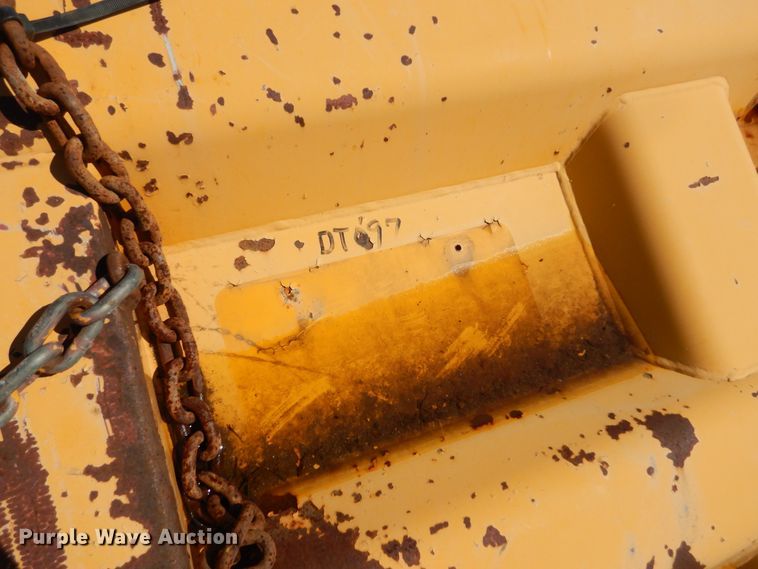 image for item DL6281 2004 Sterling LT9500  dump truck