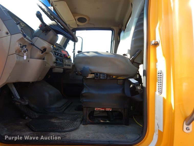 image for item DL6281 2004 Sterling LT9500  dump truck