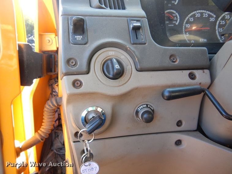 image for item DL6281 2004 Sterling LT9500  dump truck