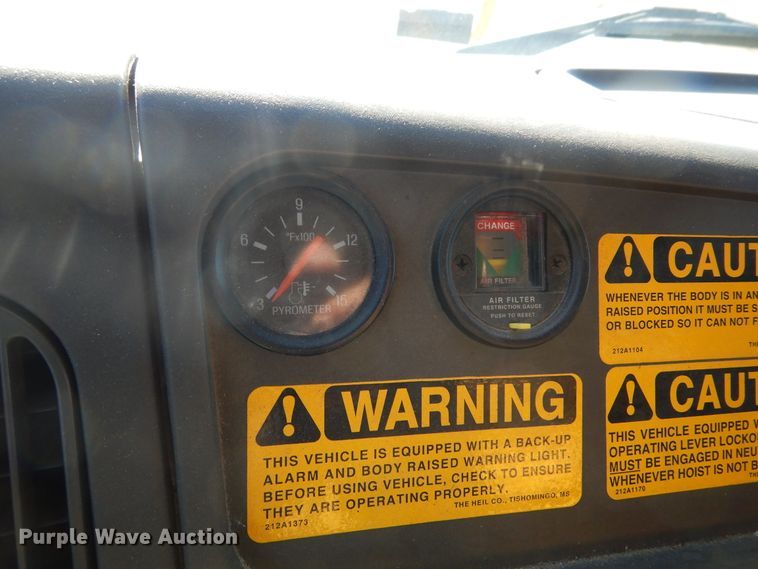 image for item DL6281 2004 Sterling LT9500  dump truck