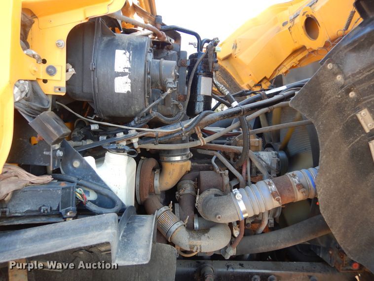 image for item DL6281 2004 Sterling LT9500  dump truck