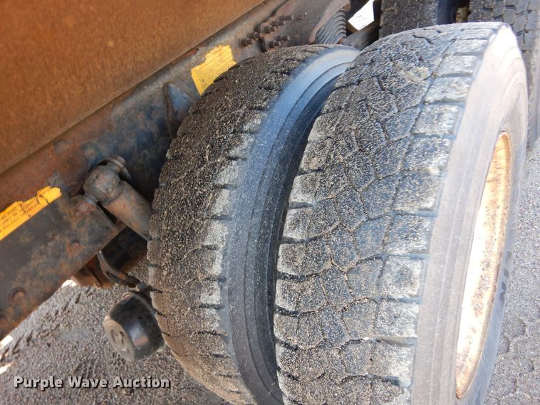 image for item DL6281 2004 Sterling LT9500  dump truck