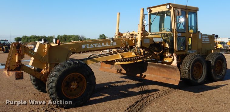 image for item DL6282 1990 Fiat-Allis PAH12  motor grader