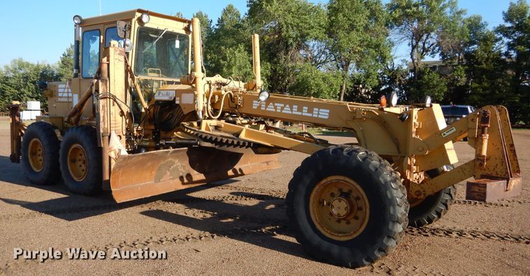 image for item DL6282 1990 Fiat-Allis PAH12  motor grader