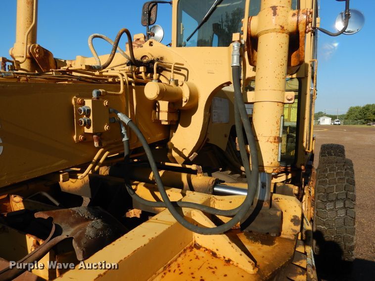 image for item DL6282 1990 Fiat-Allis PAH12  motor grader