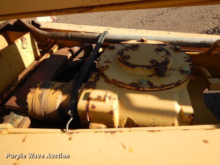 image for item DL6282 1990 Fiat-Allis PAH12  motor grader