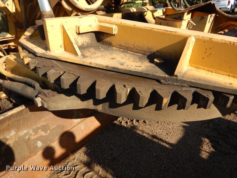 image for item DL6282 1990 Fiat-Allis PAH12  motor grader