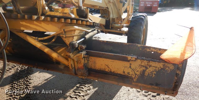 image for item DL6282 1990 Fiat-Allis PAH12  motor grader