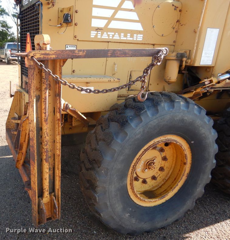 image for item DL6282 1990 Fiat-Allis PAH12  motor grader