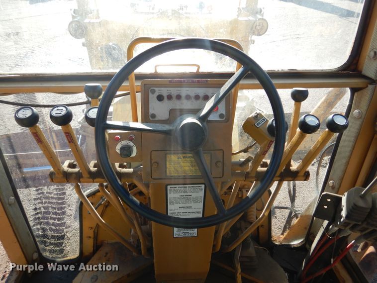 image for item DL6282 1990 Fiat-Allis PAH12  motor grader