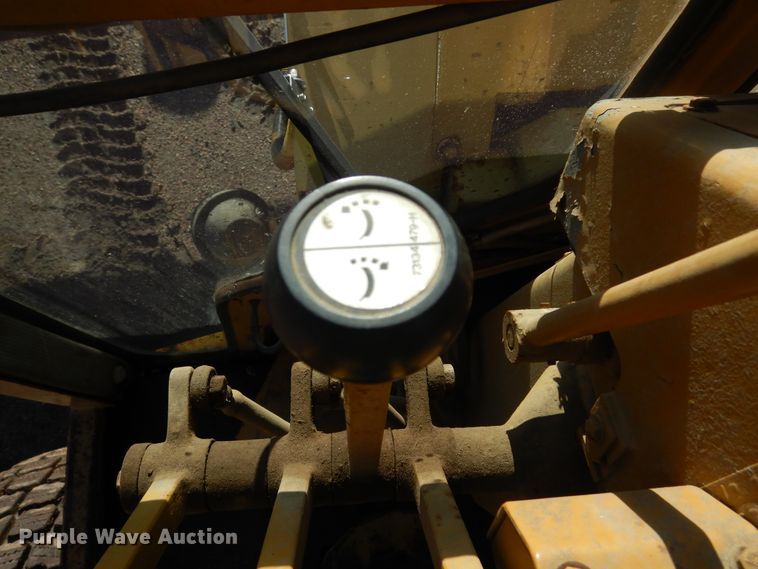 image for item DL6282 1990 Fiat-Allis PAH12  motor grader