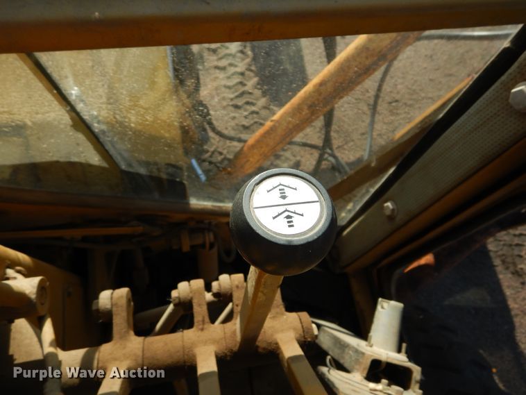 image for item DL6282 1990 Fiat-Allis PAH12  motor grader