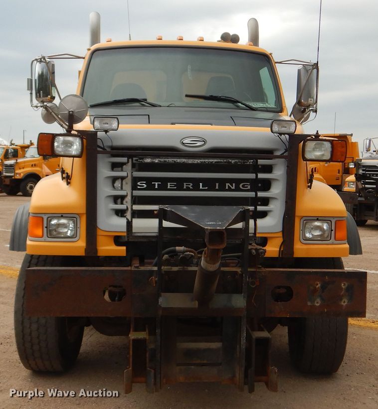 image for item DL6284 2004 Sterling LT9500  dump truck