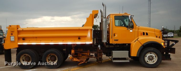 image for item DL6284 2004 Sterling LT9500  dump truck