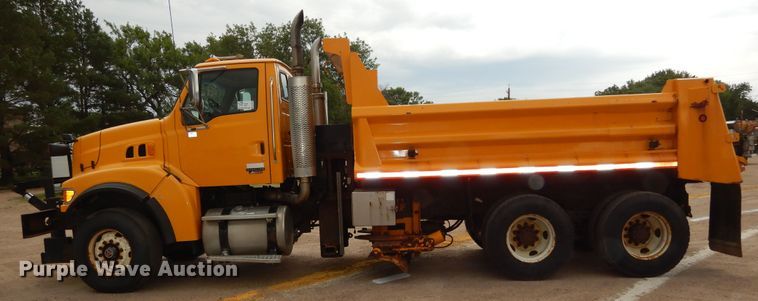 image for item DL6284 2004 Sterling LT9500  dump truck