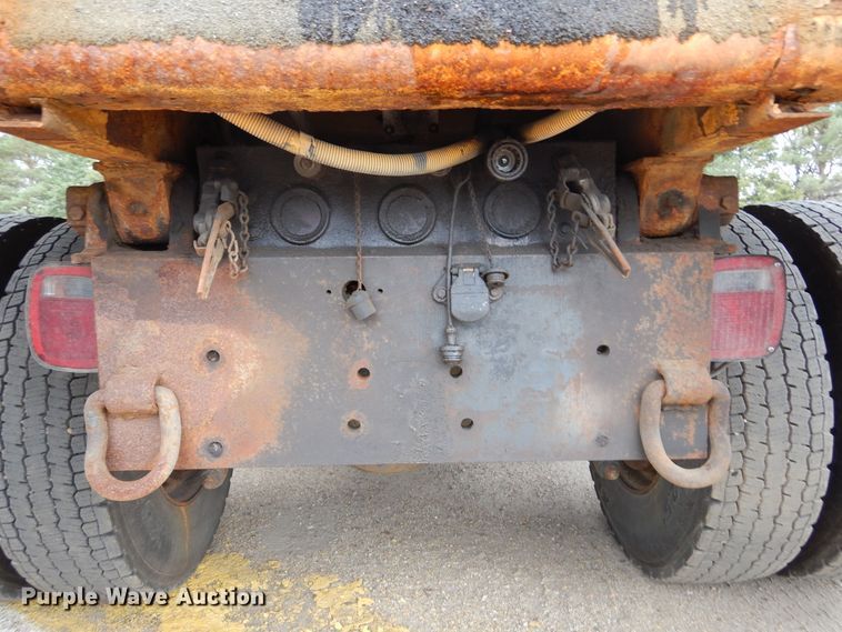 image for item DL6284 2004 Sterling LT9500  dump truck