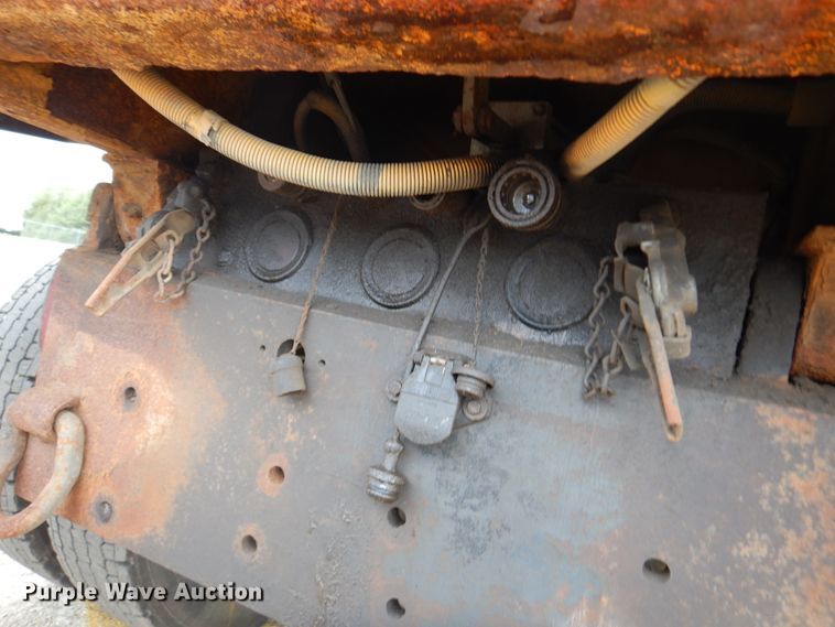 image for item DL6284 2004 Sterling LT9500  dump truck