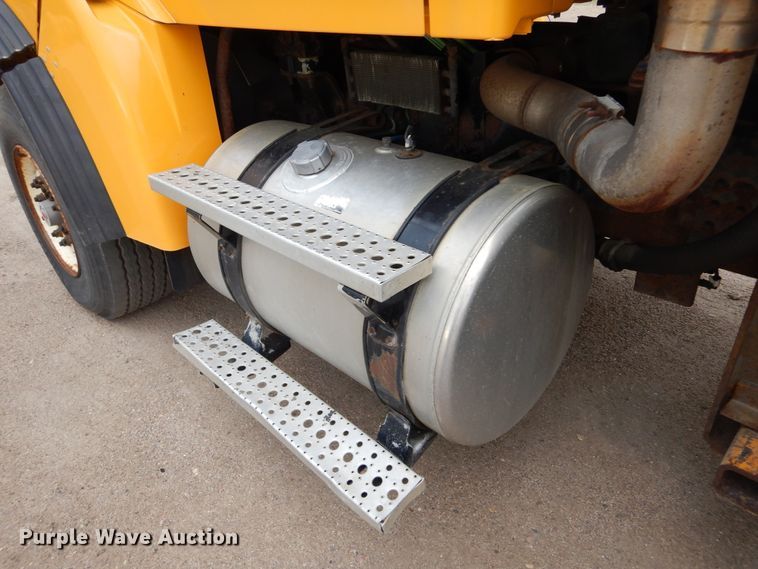 image for item DL6284 2004 Sterling LT9500  dump truck