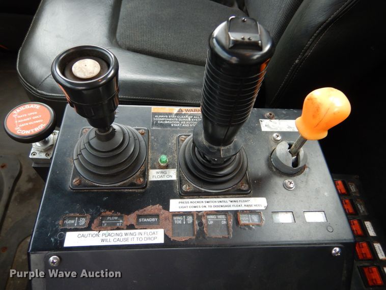 image for item DL6284 2004 Sterling LT9500  dump truck