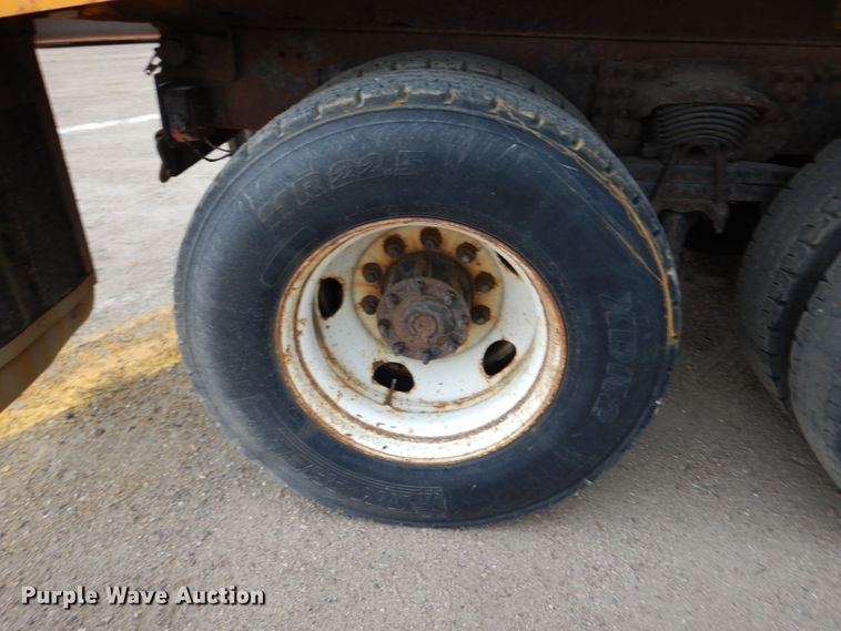 image for item DL6284 2004 Sterling LT9500  dump truck