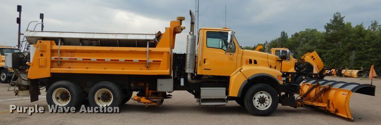 image for item DL6285 2005 Sterling LT9500  dump truck