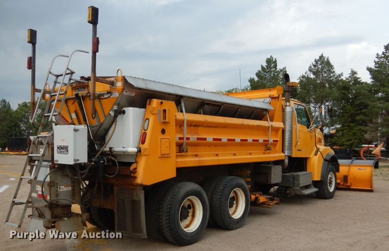 image for item DL6285 2005 Sterling LT9500  dump truck