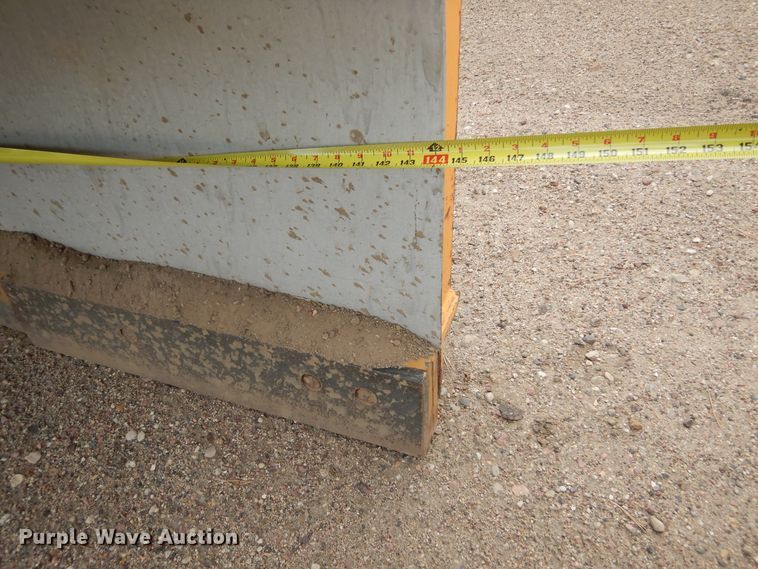 image for item DL6285 2005 Sterling LT9500  dump truck